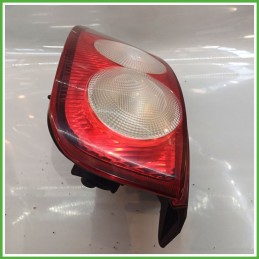 Fanale Fanalino Posteriore Destro DX VALEO NISSAN MICRA K12E 26550BC500 Usato