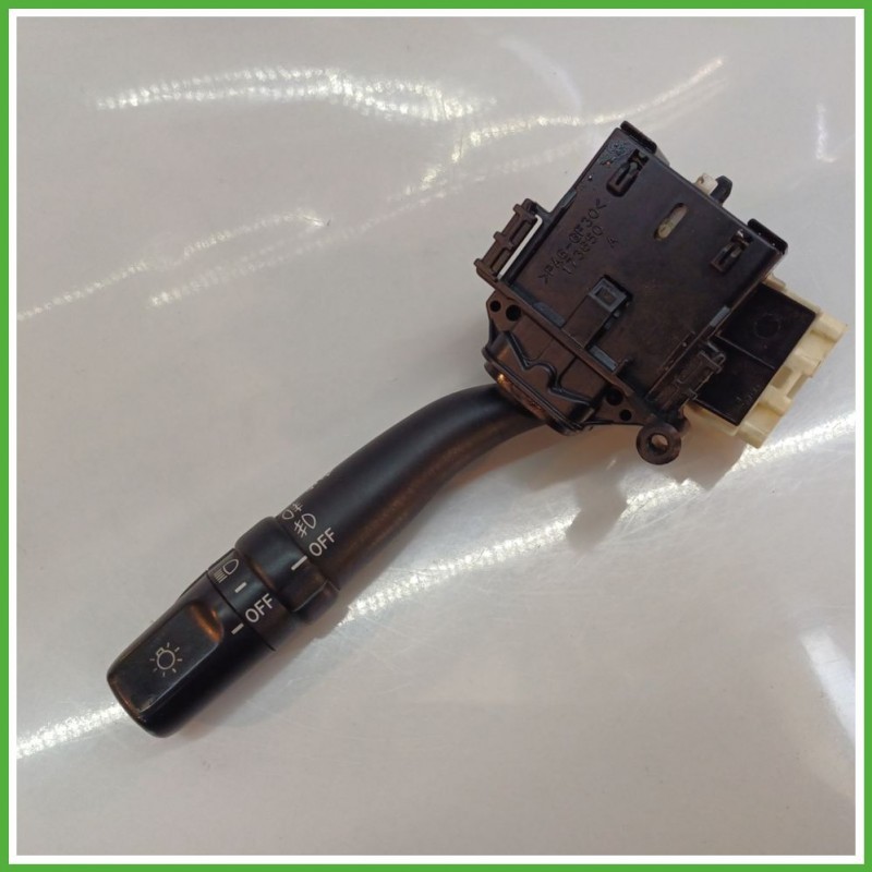 Leva Comando Devioluci TOYOTA COROLLA VERSO 2.2 16V 8414005100
