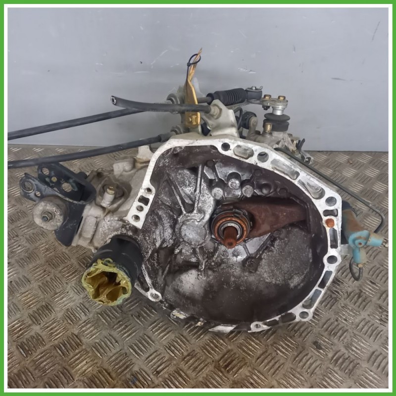 Cambio Manuale TOYOTA YARIS JPP 1.0 16V 1SZFE Originale Usato