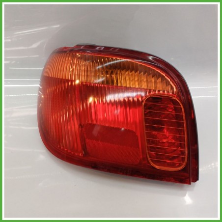 Fanale Fanalino Posteriore Sinistro SX KOITO TOYOTA YARIS FRP 815610D070 Usato
