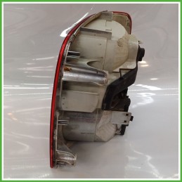 Fanale Fanalino Posteriore Sinistro SX HELLA VOLKSWAGEN TOURAN 1T 1T0945095G Usato