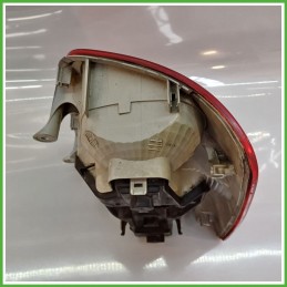 Fanale Fanalino Posteriore Sinistro SX HELLA VOLKSWAGEN TOURAN 1T 1T0945095G Usato