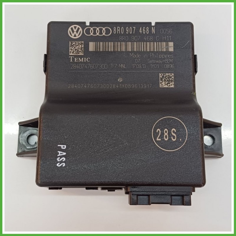 Centralina Gateway TEMIC 2840747607300 AUDI A4 8K 2.0 TDI 8R0907468N 2011 2016