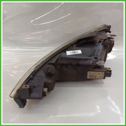 Faro Fanale Proiettore Anteriore Destro DX VALEO 89001770 PEUGEOT 206 6205S9 Usato