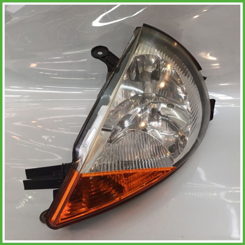 Faro Fanale Proiettore Anteriore Sinistro SX VALEO 67724910 FORD KA CCQ 1079425 Usato