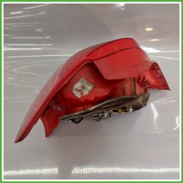 Fanale Fanalino Posteriore Destro DX KOITO TOYOTA YARIS 815510D110 Usato