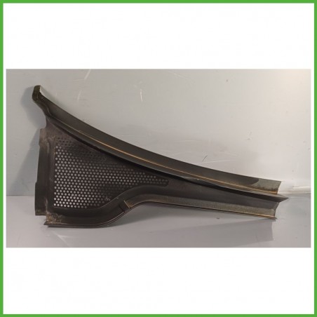 Griglia Mondanatura Gocciolatoio Destro DX (Lato Passeggero) VOLKSWAGEN GOLF 5K/AJ 1.6 TDI 5G1819404B9B9 2008 2012