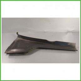 Griglia Mondanatura Gocciolatoio Destro DX (Lato Passeggero) VOLKSWAGEN GOLF 5K/AJ 1.6 TDI 5G1819404B9B9 2008 2012