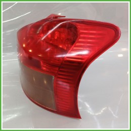 Fanale Fanalino Posteriore Destro DX KOITO TOYOTA YARIS 815510D110 Usato