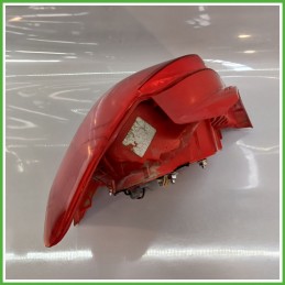 Fanale Fanalino Posteriore Destro DX KOITO TOYOTA YARIS 815510D110 Usato