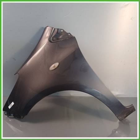 Parafango Anteriore Sinistra SX TOYOTA YARIS Berlina 2005 2012 GRIGIO SCURO Originale Usato