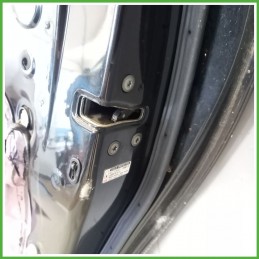 Porta Portiera Sportello Posteriore Destra DX NERO TOYOTA URBAN CRUISER SUV 2009 2014 Originale Usato