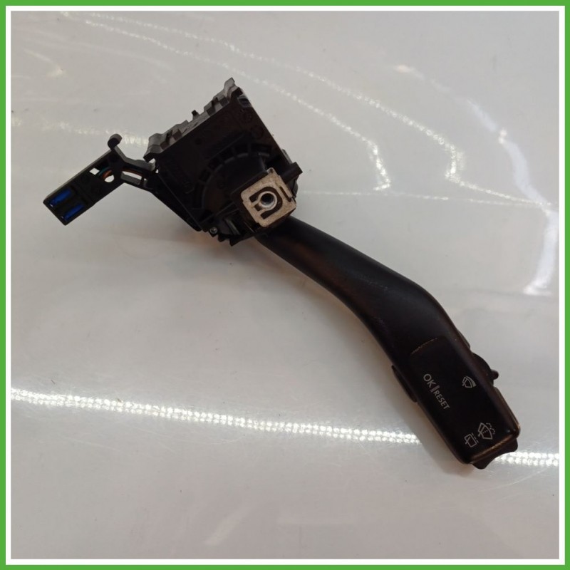 Leva Comando Tergicristalli VOLKSWAGEN GOLF 1K 1.9 TDI 1K0953519A
