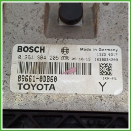 Centralina Motore Iniezione ECU BOSCH 0261S04205 TOYOTA YARIS 1.0 12V 51kw 896600D390 2005 2012