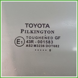 Cristallo Laterale Scendente Anteriore Destro DX TOYOTA YARIS 5 Porte 681100D191 2011 2015 PILKINGTON