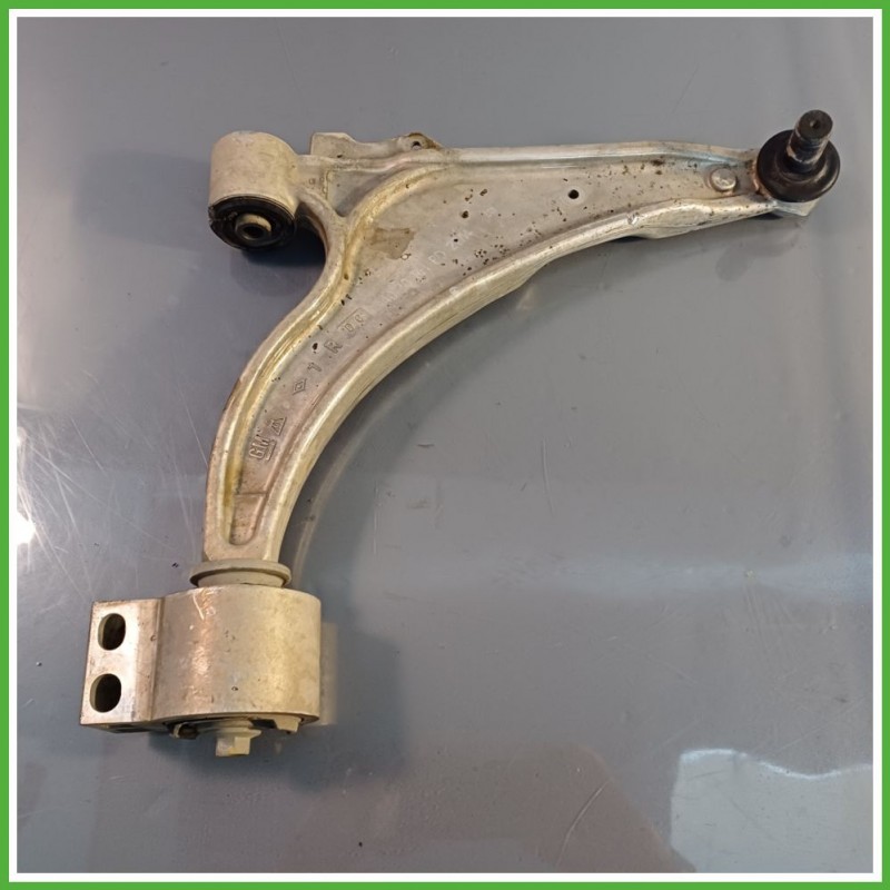 Braccio Braccetto Trasversale Anteriore Destro DX OPEL ASTRA P10 5 Porte 13401130 2009 2015