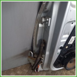 Porta Portiera Sportello Anteriore Destra DX GRIGIO CHIARO VOLKSWAGEN GOLF 5K/AJ Berlina 2008 2012 Originale Usato