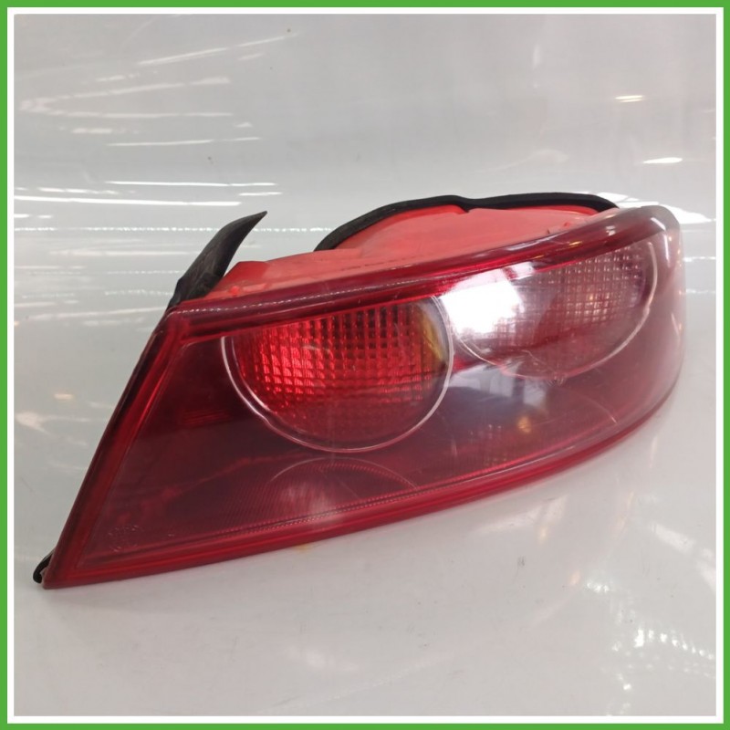 Fanale Fanalino Posteriore Destro DX SCINTEX 50.50.48.18 ALFA ROMEO 159 X3/X9 50504818 Usato