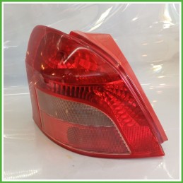 Fanale Fanalino Posteriore Sinistro SX KOITO 52-143 TOYOTA YARIS 815610D110 Usato