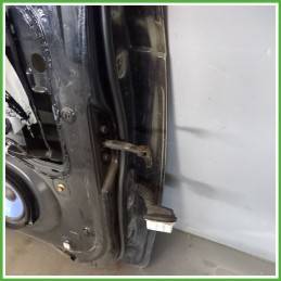 Porta Portiera Sportello Anteriore Sinistra SX NERO KIA CARNIVAL 1a Serie Monovolume 1999 2006 Originale Usato