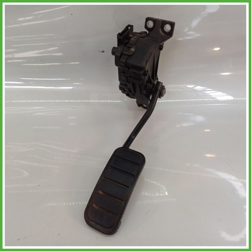 Pedale Pedaliera RENAULT MASTER 7700314525 2003 2006 HELLA 6PV008119-04