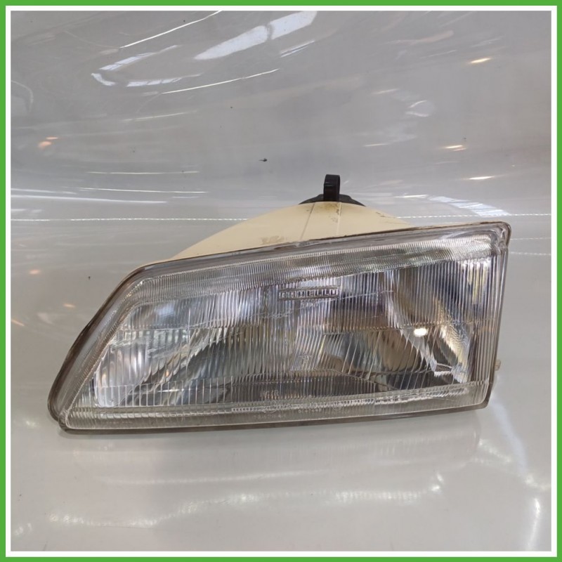 Faro Fanale Proiettore Anteriore Sinistro SX CARELLO PEUGEOT 106 6204C2 Usato