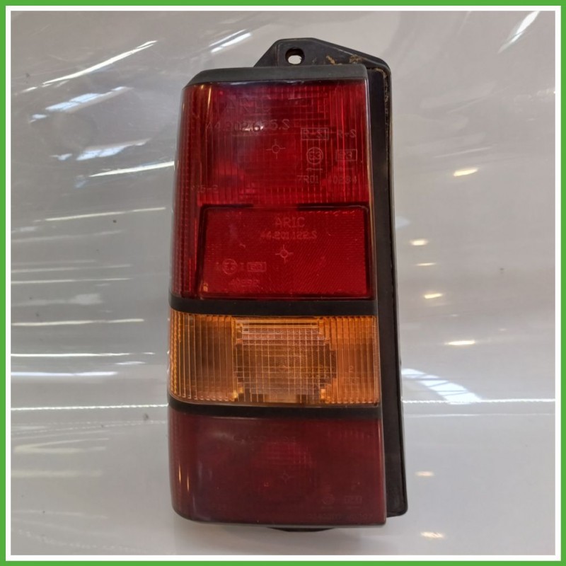 Fanale Fanalino Posteriore Sinistro SX FIAT PANDA 1a Serie 7572826 Usato