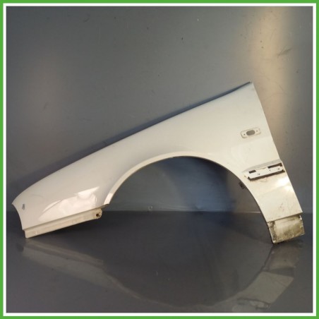 Parafango Anteriore Sinistra SX FIAT CROMA Berlina 1995 1997 BIANCO Originale Usato