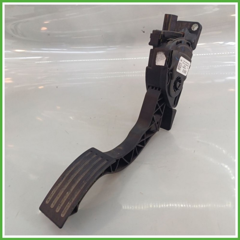 Pedale Pedaliera FORD FOCUS CEW 1.0 1850586 2014 2015 FOMOCO EV61-9F836-AA