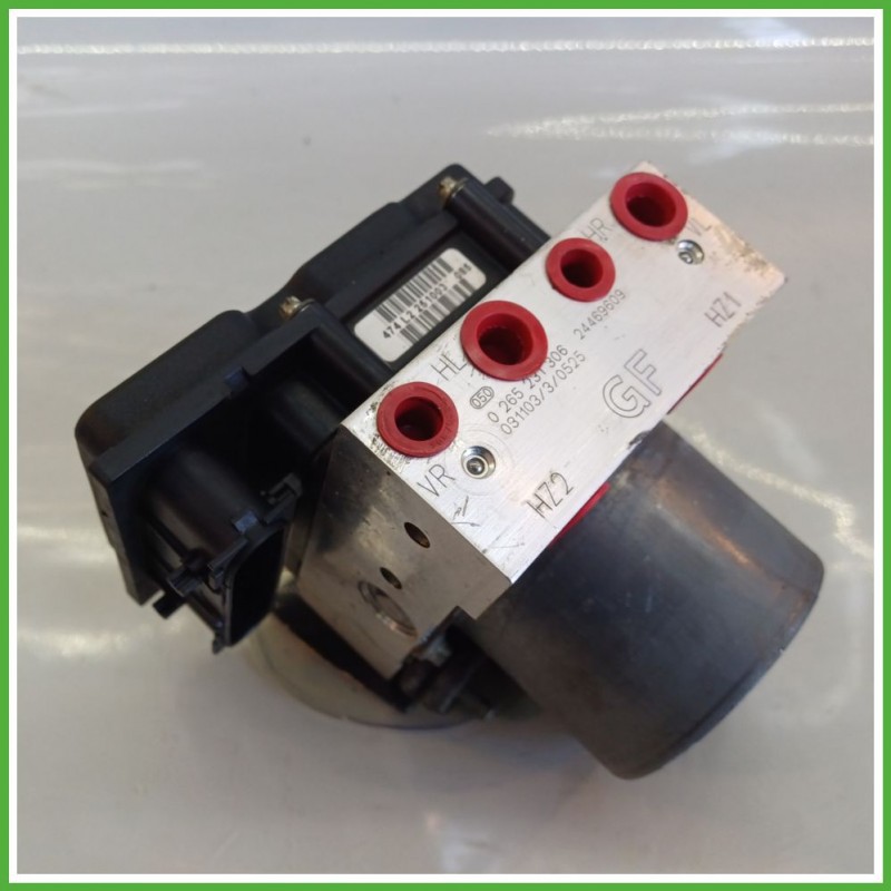 Centralina ABS Modulo Pompa BOSCH 0265800303 93192617 OPEL CORSA X01 Originale Usato