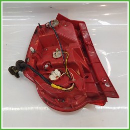 Fanale Fanalino Posteriore Destro DX SUNSANG CHEVROLET (DAEWOO) AVEO T250 95952067 Usato