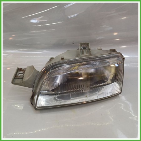 Faro Fanale Proiettore Anteriore Sinistro SX FIAT PUNTO 1a Serie 46402650 Usato