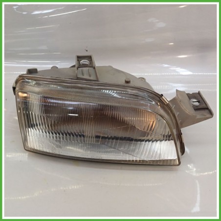 Faro Fanale Proiettore Anteriore Destro DX FIAT PUNTO 1a Serie 46402649 Usato