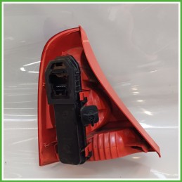 Fanale Fanalino Posteriore Destro DX VALEO X65PH2 RENAULT CLIO 2a Serie 8200917487 Usato