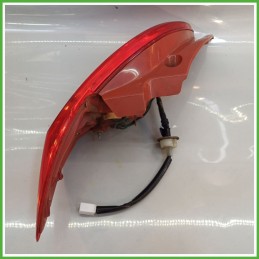 Fanale Fanalino Posteriore Destro DX STANLEY P5776R MAZDA Mazda 2 2a Serie D65151150M Usato