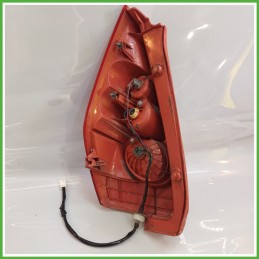 Fanale Fanalino Posteriore Destro DX STANLEY P4830-R MAZDA Mazda 5 1a Serie L81318400 Usato