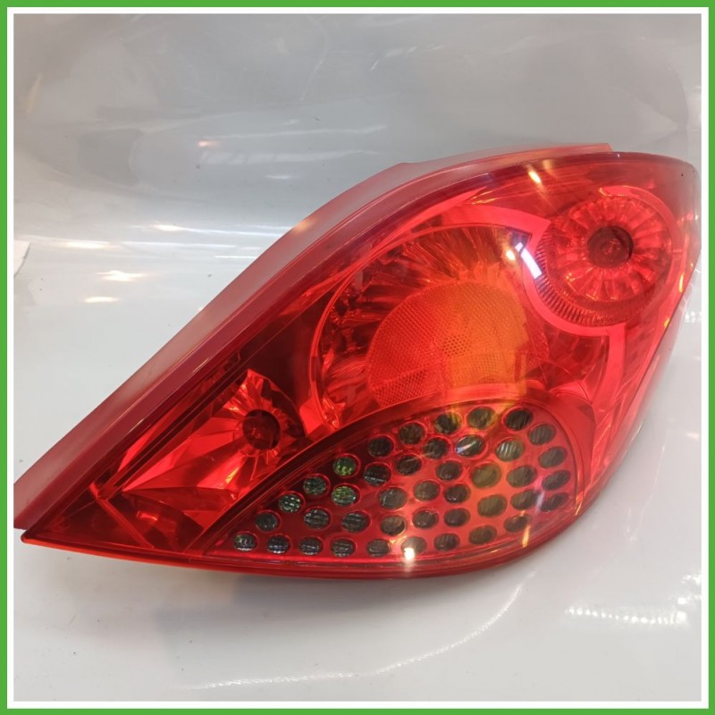 Fanale Fanalino Posteriore Destro DX VISTEON VP5PFX-13404-A PEUGEOT 207 6351Y7 Usato