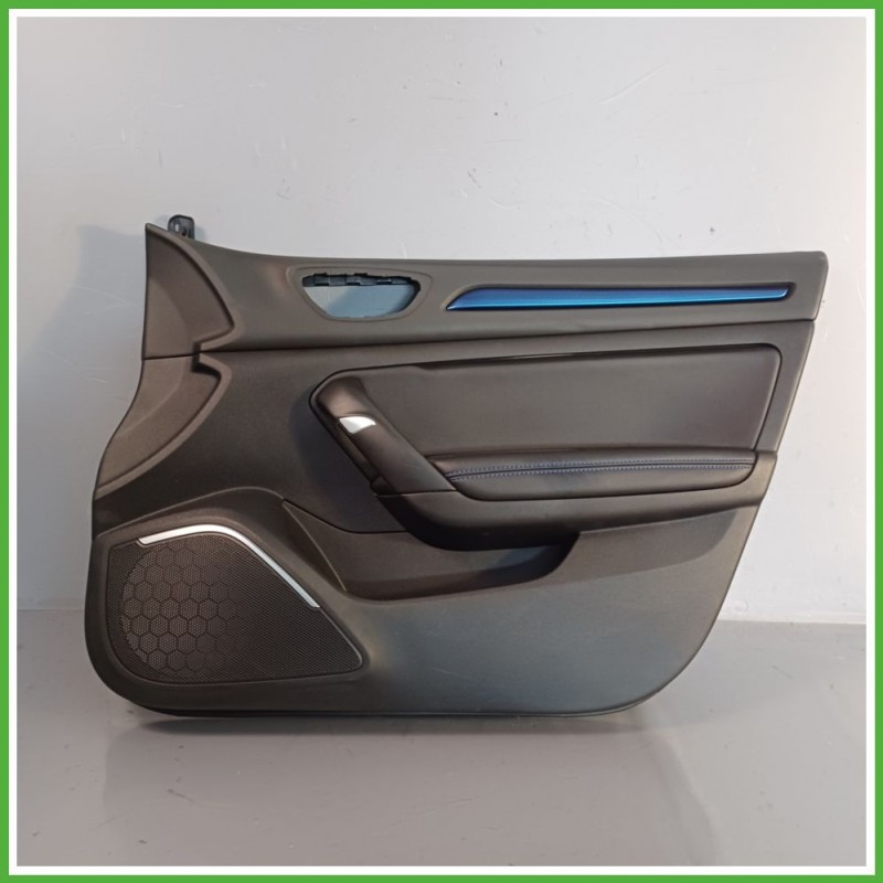 Rivestimento Porta Anteriore Destro DX RENAULT MEGANE 4a Serie 1.5 8V dCi 809001309R 2016 2021