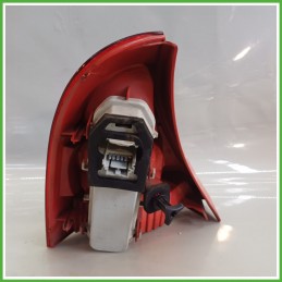 Fanale Fanalino Posteriore Destro DX VALEO X65PH2 RENAULT CLIO 2a Serie 8200917487 Usato