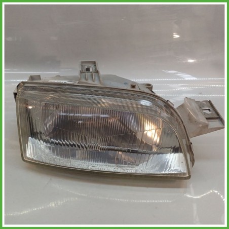 Faro Fanale Proiettore Anteriore Destro DX CARELLO 39760381 FIAT PUNTO 1a Serie 46481413 Usato
