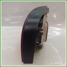 Fanale Fanalino Posteriore Sinistro SX YORKA 62408 VOLKSWAGEN POLO 9N 6Q6945095G Usato
