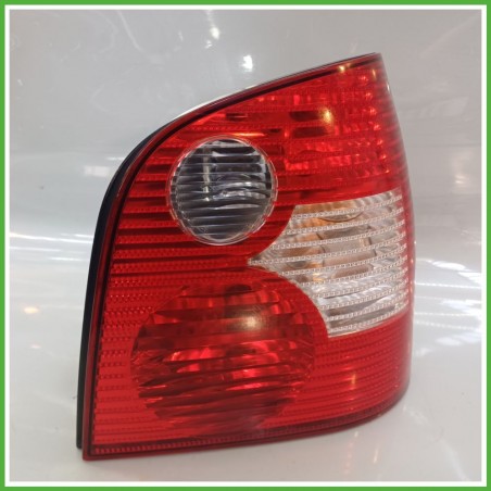 Fanale Fanalino Posteriore Destro DX YORKA 62409 VOLKSWAGEN POLO 9N 6Q6945096G Usato