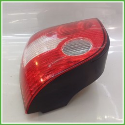 Fanale Fanalino Posteriore Destro DX YORKA 62409 VOLKSWAGEN POLO 9N 6Q6945096G Usato
