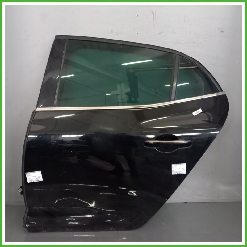 Porta Portiera Sportello Posteriore Sinistra SX NERO TEGNE BLACK RENAULT MEGANE 4a Serie Station Wagon 2016 2021 Usato
