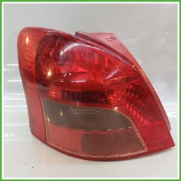 Fanale Fanalino Posteriore Sinistro SX KOITO TOYOTA YARIS 815610D110 Usato