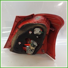 Fanale Fanalino Posteriore Sinistro SX KOITO TOYOTA YARIS 815610D110 Usato