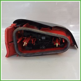 Fanale Fanalino Posteriore Destro DX VALEO PEUGEOT 106 6351G6 Usato
