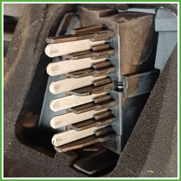 Fanale Fanalino Posteriore Sinistro SX HELLA 8659-01 OPEL ASTRA A04 93190304 Usato