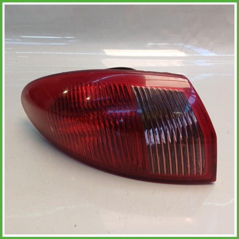 Fanale Fanalino Posteriore Sinistro SX OLSA 03.322.01.0 ALFA ROMEO 147 W8 46556349 Usato