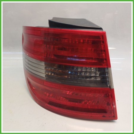 Fanale Fanalino Posteriore Sinistro SX SCINTEX MERCEDES-BENZ Classe B T245 A1698202564 Usato